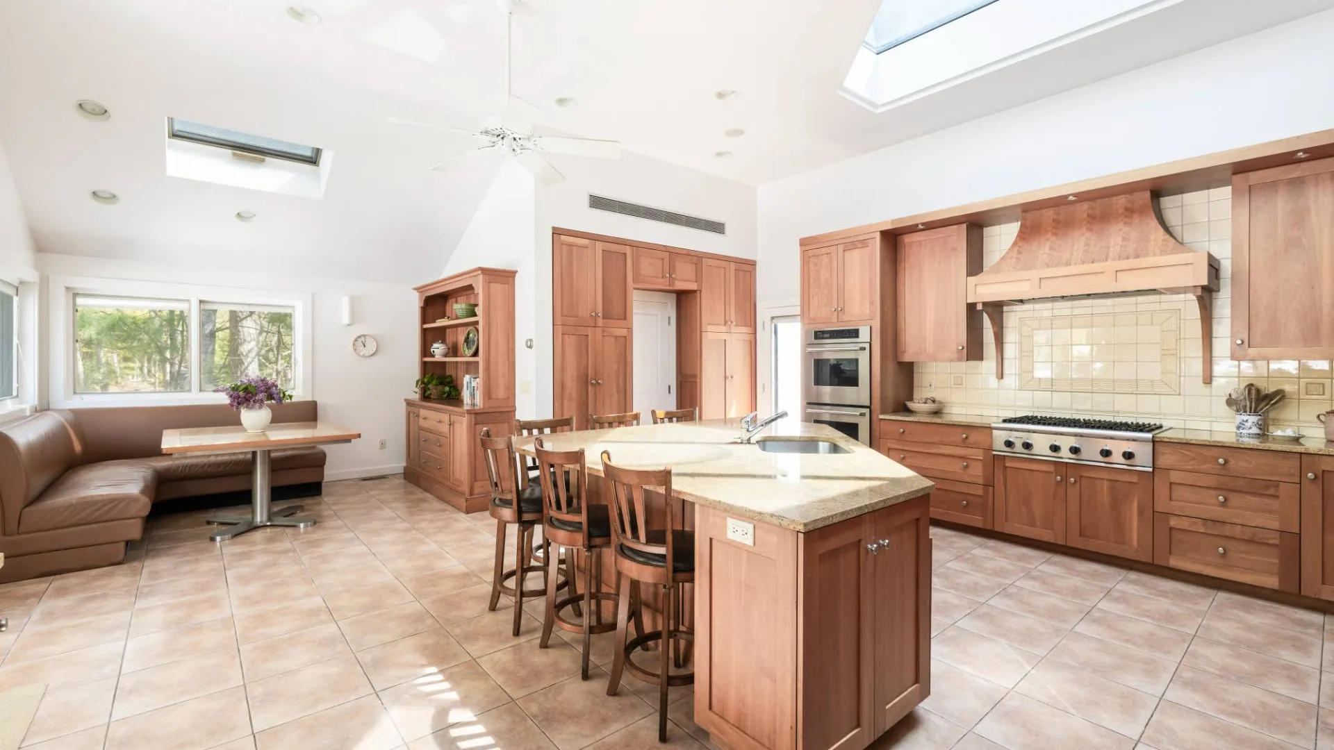Property at 35 Rivers Road, East Hampton, NY 11937 9