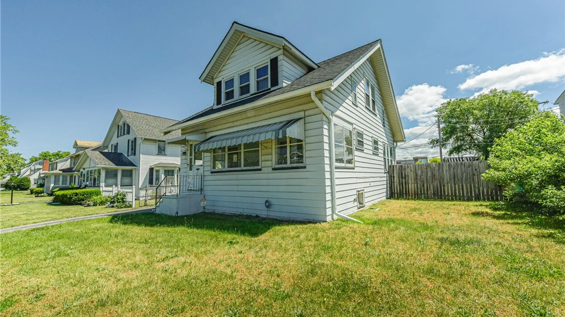 Property at 32 Walzer Road, Irondequoit, NY 14622 2