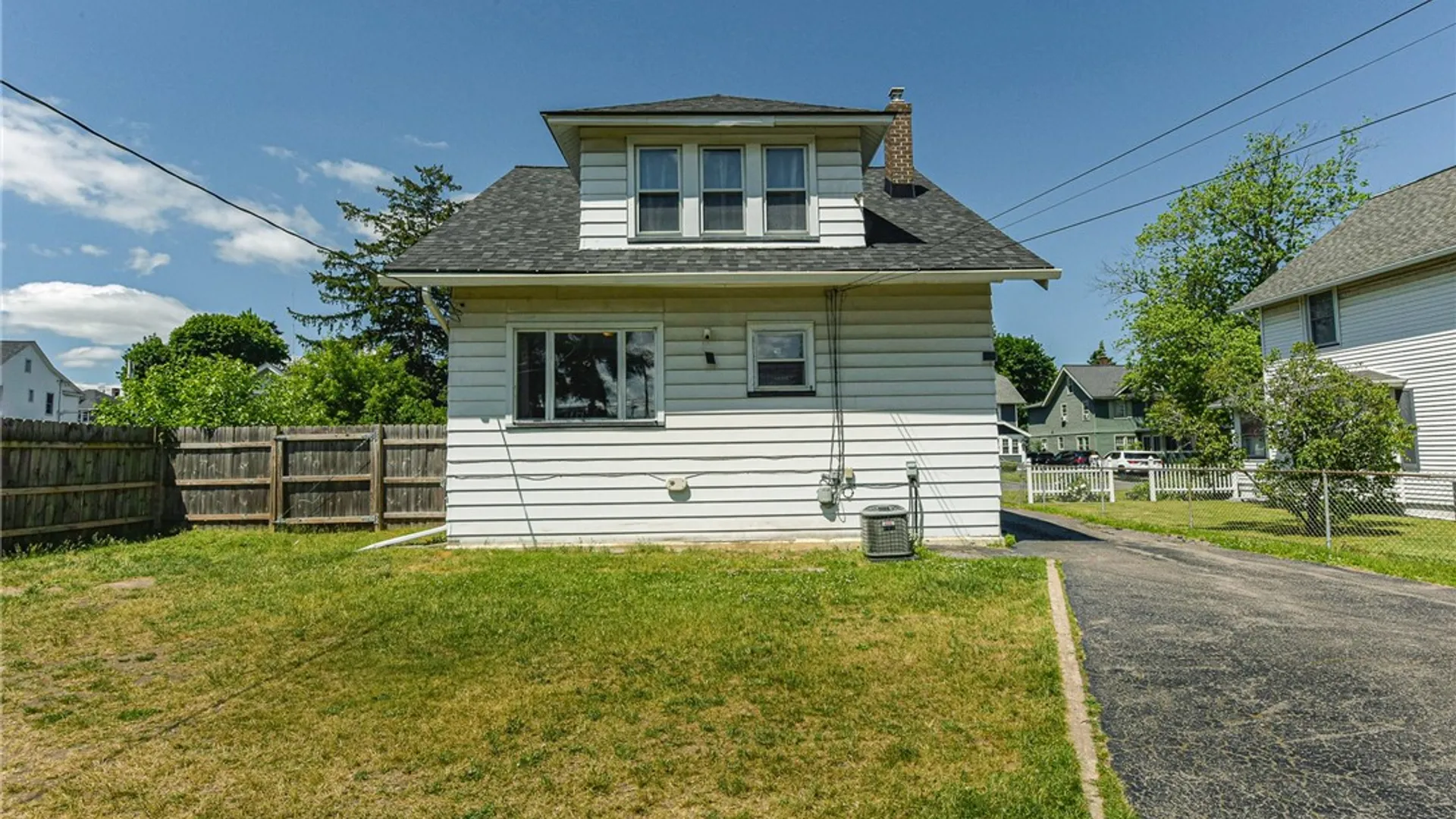Property at 32 Walzer Road, Irondequoit, NY 14622 27