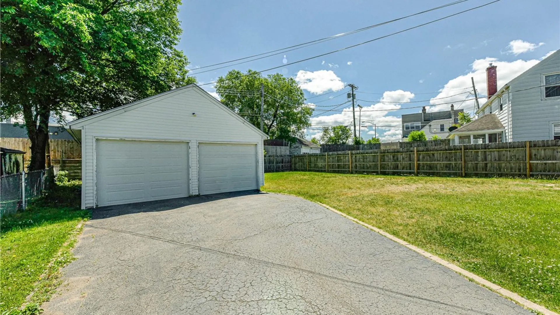 Property at 32 Walzer Road, Irondequoit, NY 14622 31