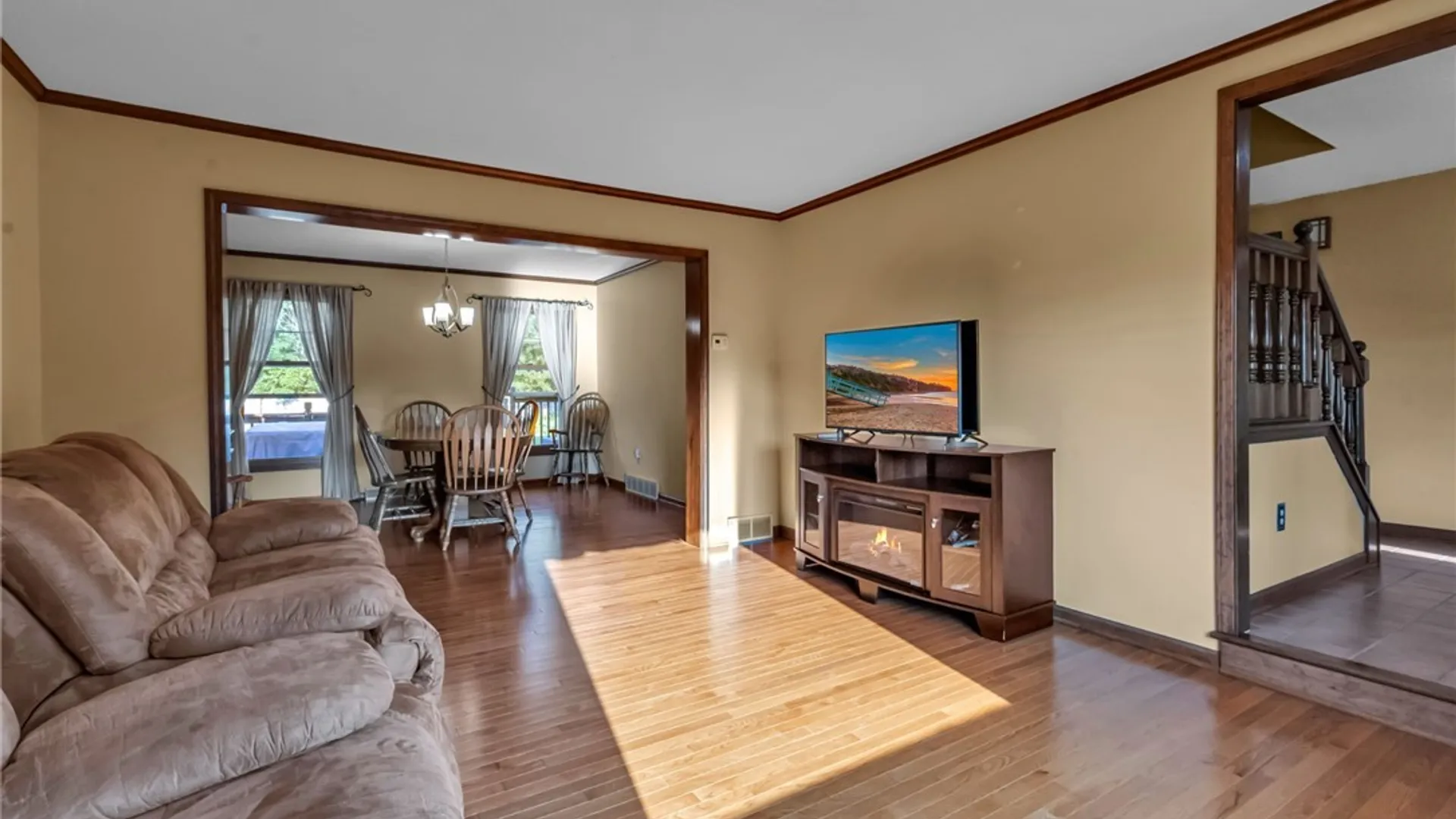 Property at 58 Cedar Ridge Drive, West Seneca, NY 14224 12