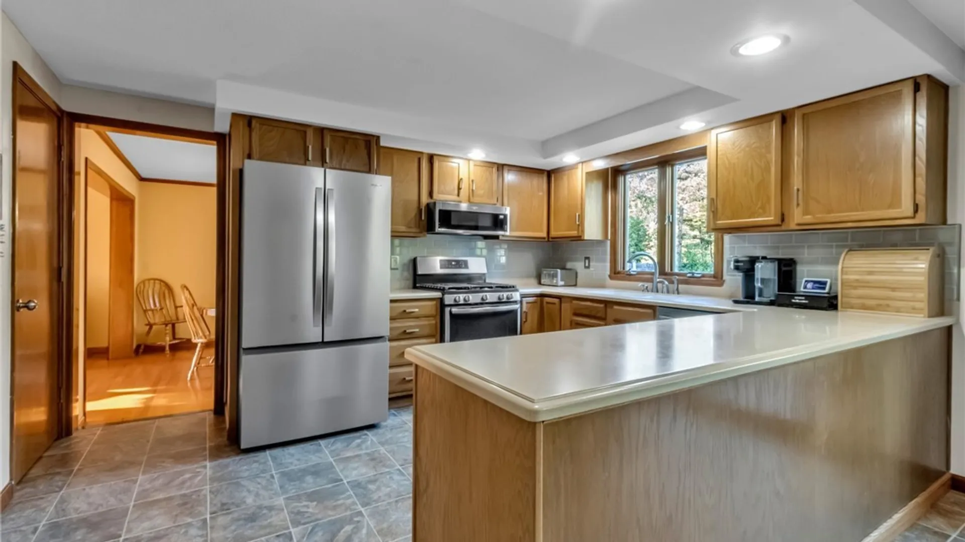 Property at 58 Cedar Ridge Drive, West Seneca, NY 14224 22