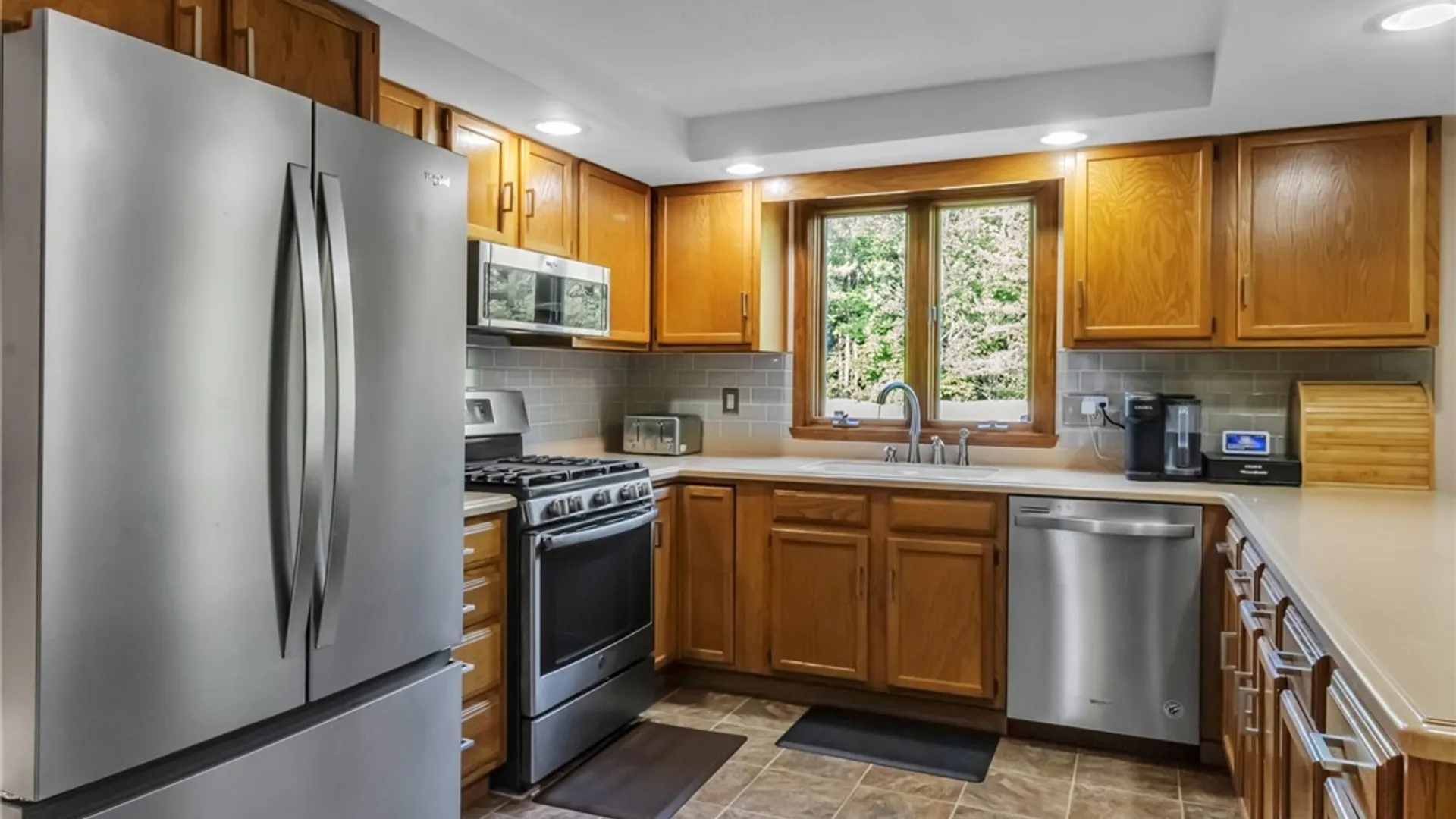Property at 58 Cedar Ridge Drive, West Seneca, NY 14224 23