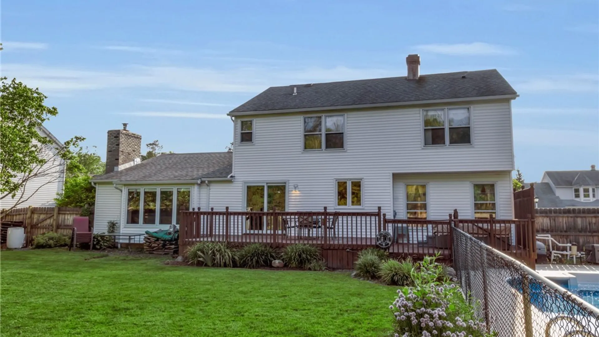 Property at 58 Cedar Ridge Drive, West Seneca, NY 14224 4