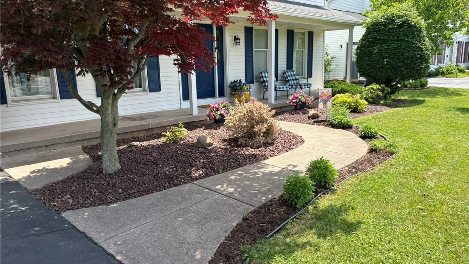 Property at 581 Bram Hall Drive, Greece, NY 14626 4