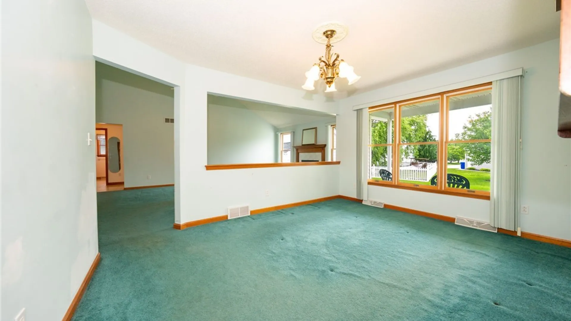Property at 55 Ashley Drive, West Seneca, NY 14224 13