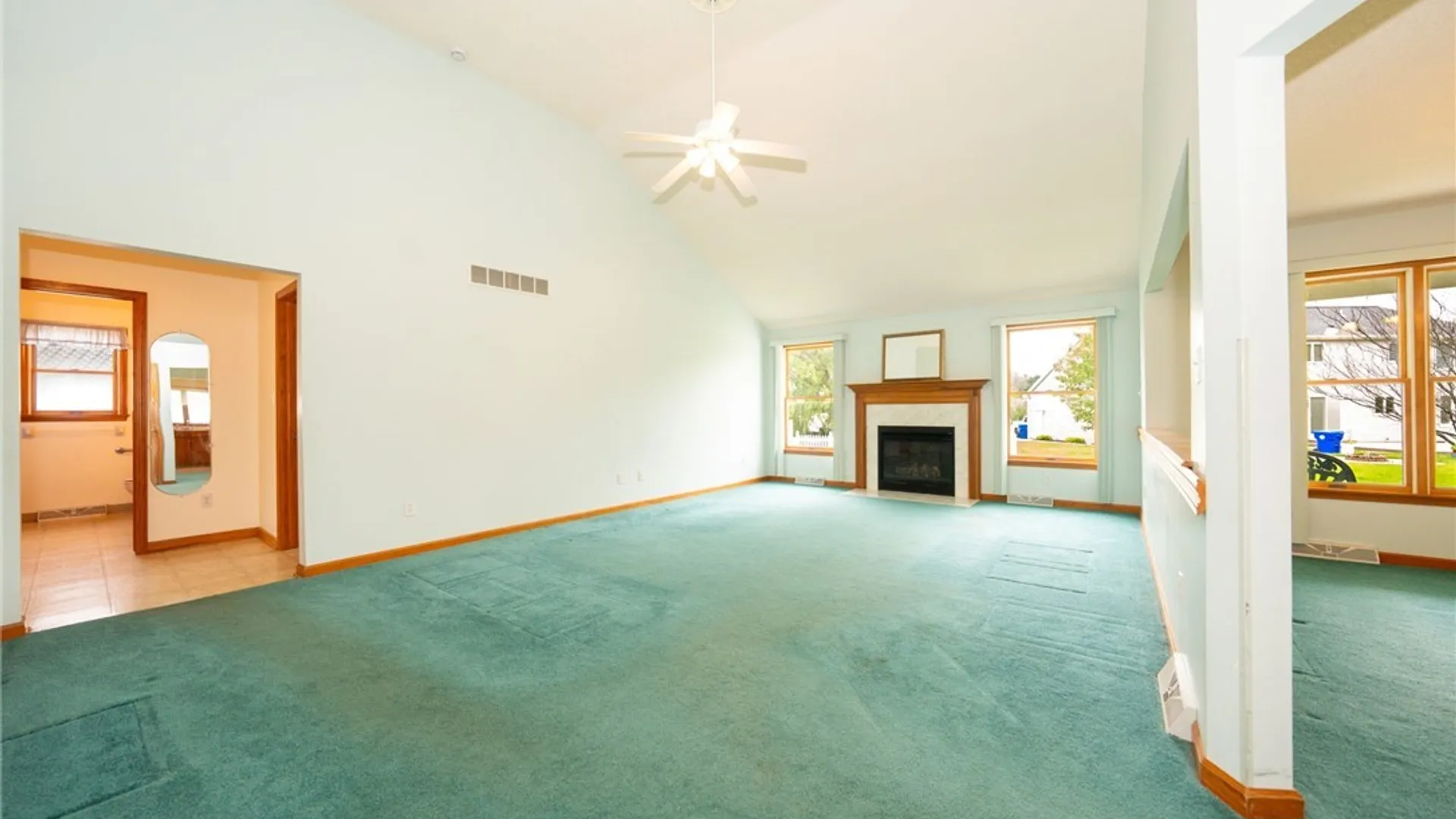 Property at 55 Ashley Drive, West Seneca, NY 14224 16