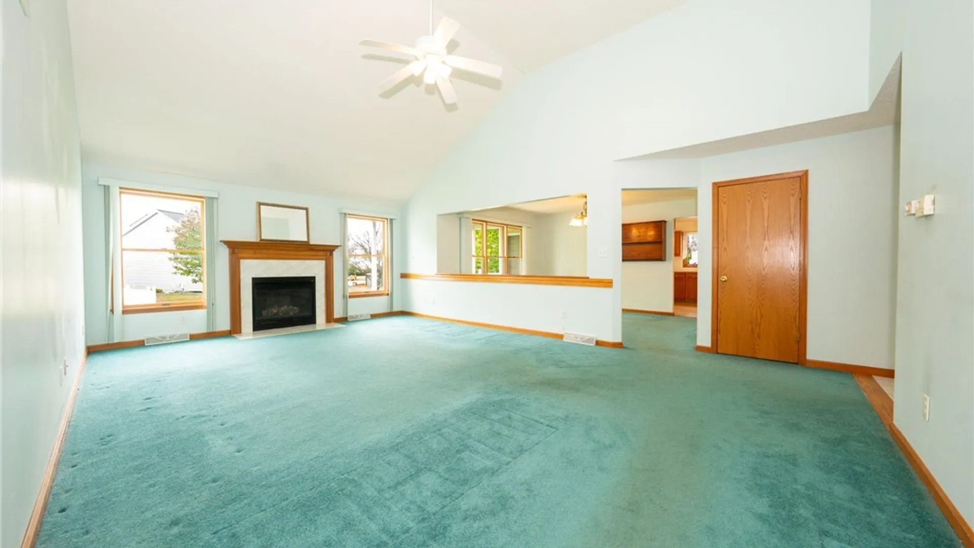 Property at 55 Ashley Drive, West Seneca, NY 14224 18