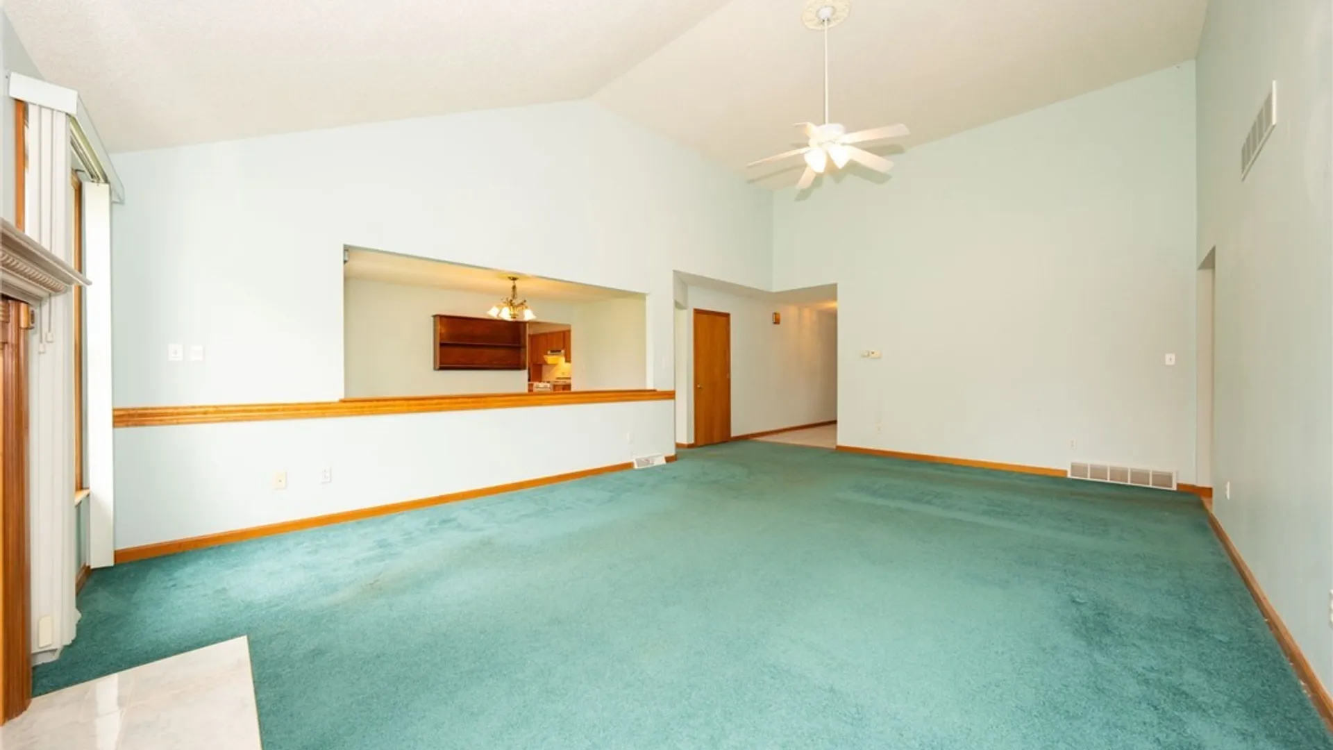 Property at 55 Ashley Drive, West Seneca, NY 14224 19