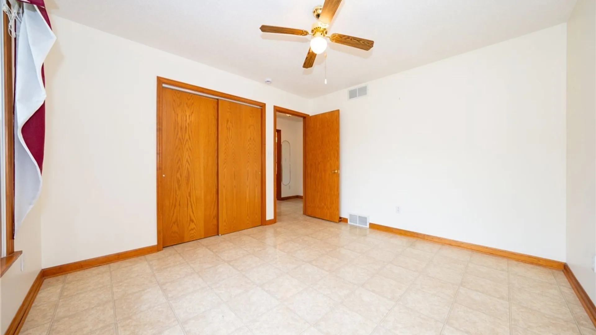 Property at 55 Ashley Drive, West Seneca, NY 14224 28