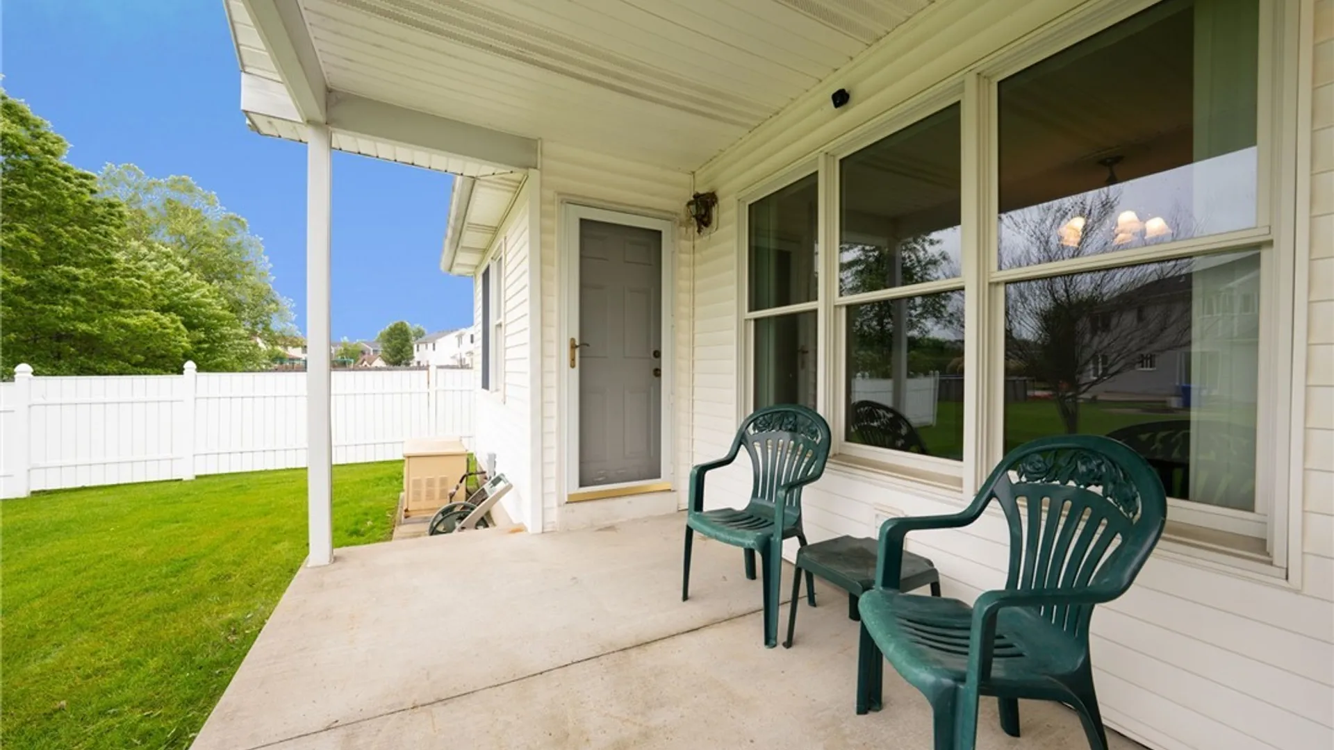 Property at 55 Ashley Drive, West Seneca, NY 14224 38