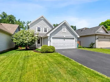 Property at 102 Cranbrook Ter, Webster, NY 14580