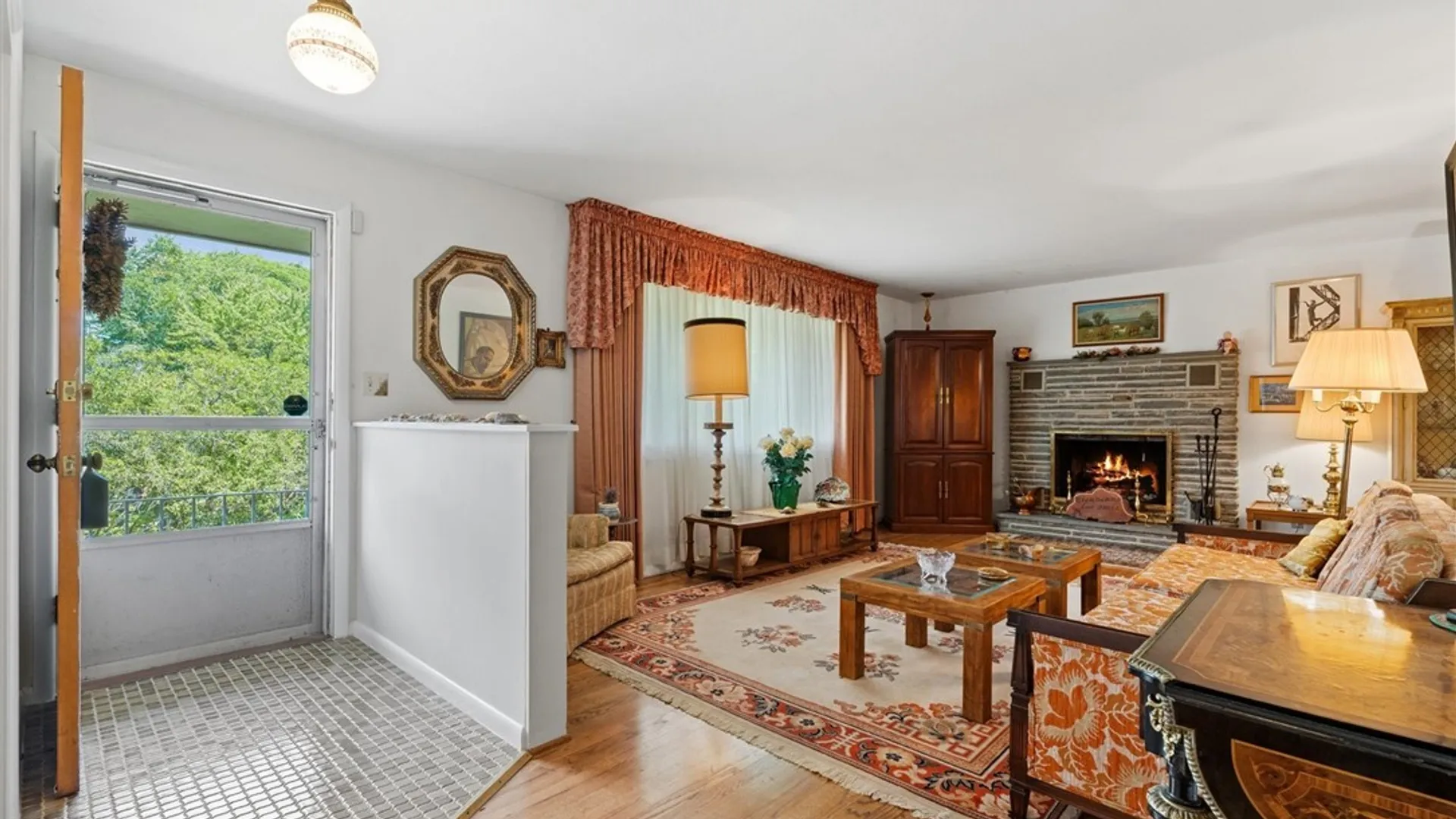 Property at 510 Hillsboro Parkway, Syracuse, NY 13214 6
