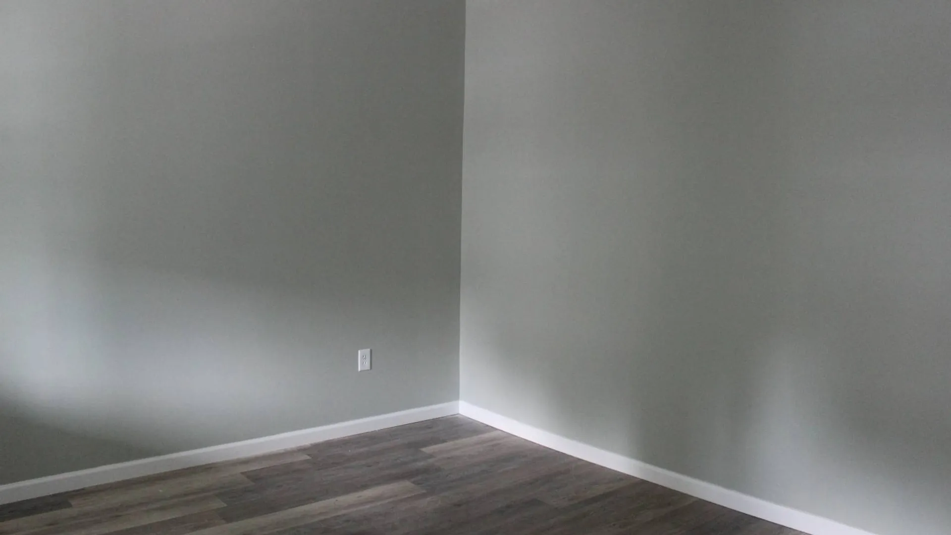 Property at 144 Hawk St S, Albany, NY 12202 12