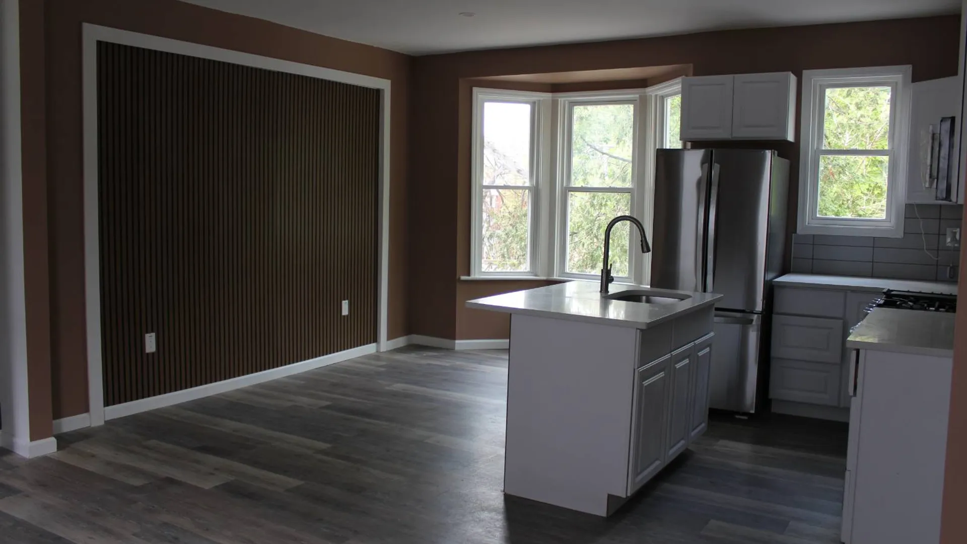 Property at 144 Hawk St S, Albany, NY 12202 14