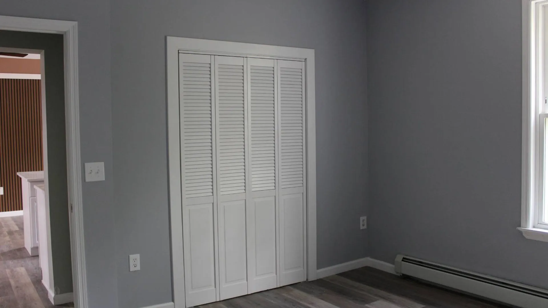 Property at 144 Hawk St S, Albany, NY 12202 16