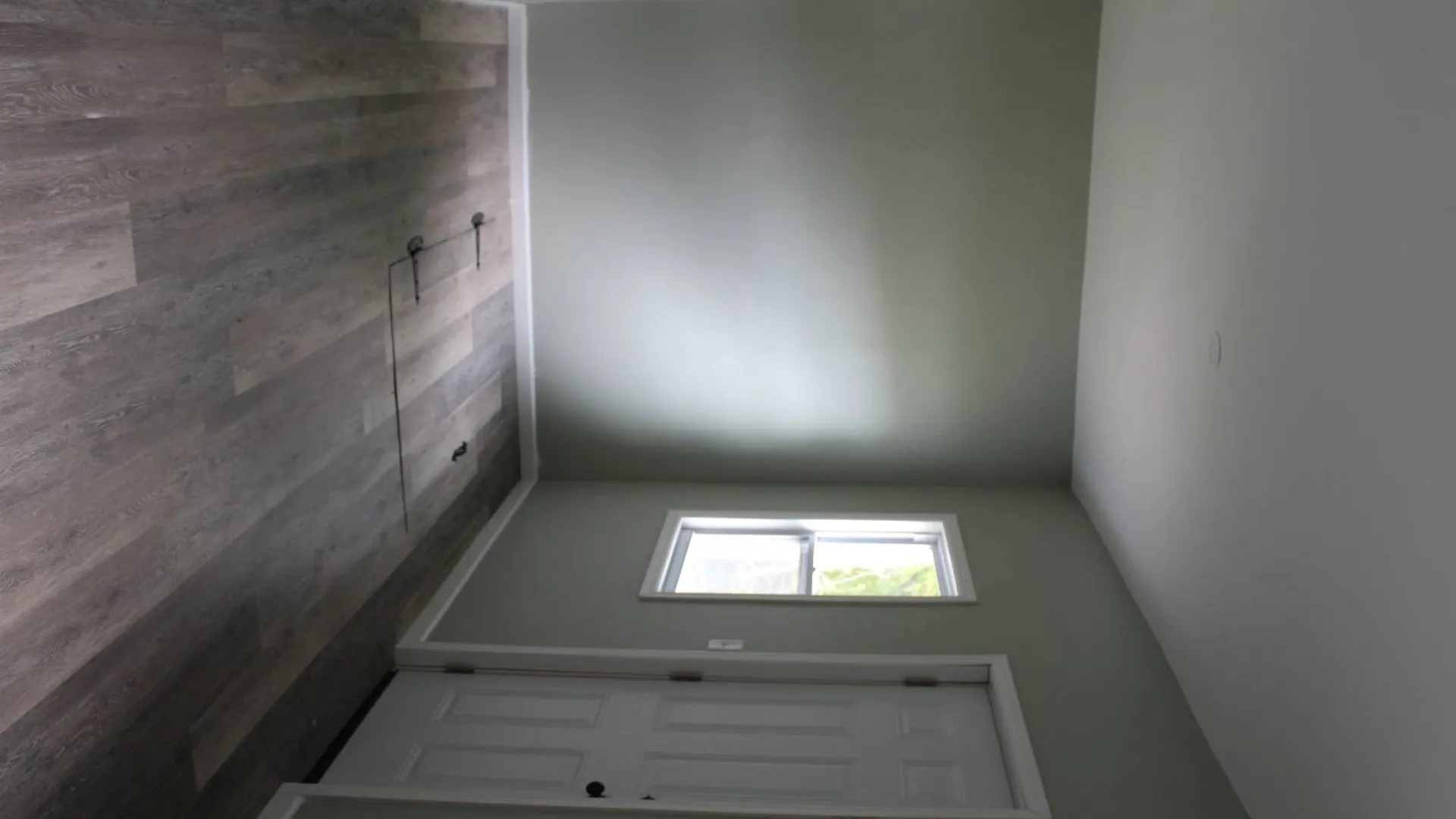 Property at 144 Hawk St S, Albany, NY 12202 25