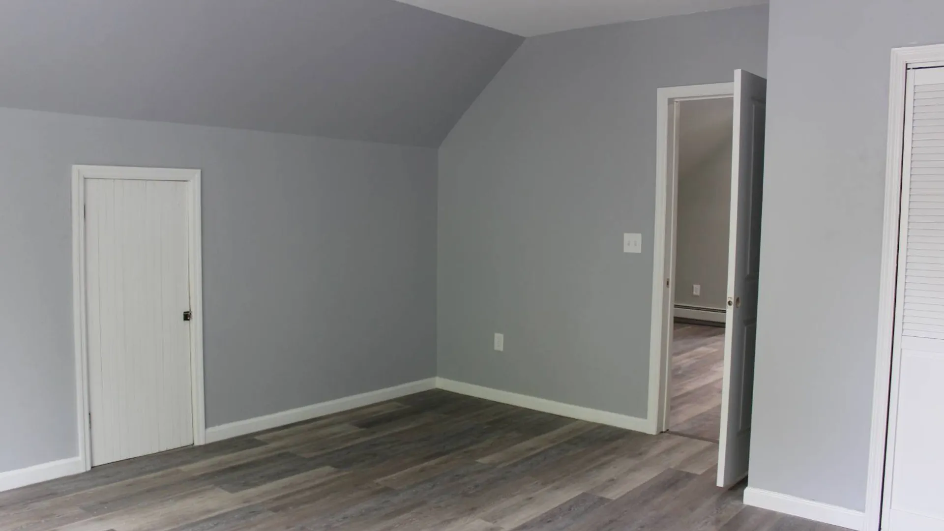 Property at 144 Hawk St S, Albany, NY 12202 31