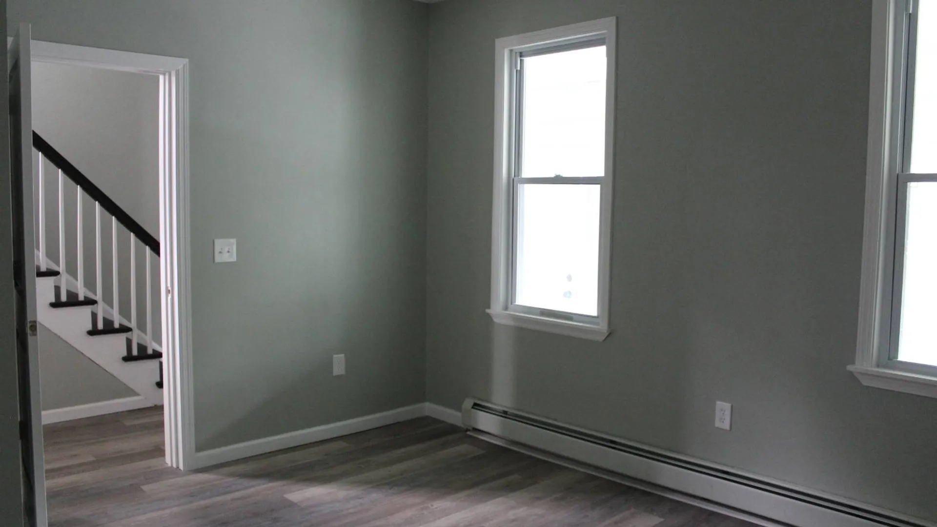 Property at 144 Hawk St S, Albany, NY 12202 6