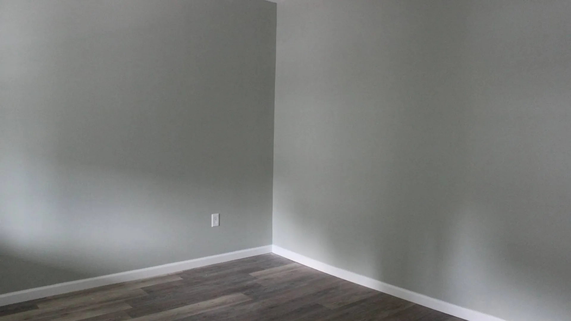 Property at 144 Hawk St S, Albany, NY 12202 8