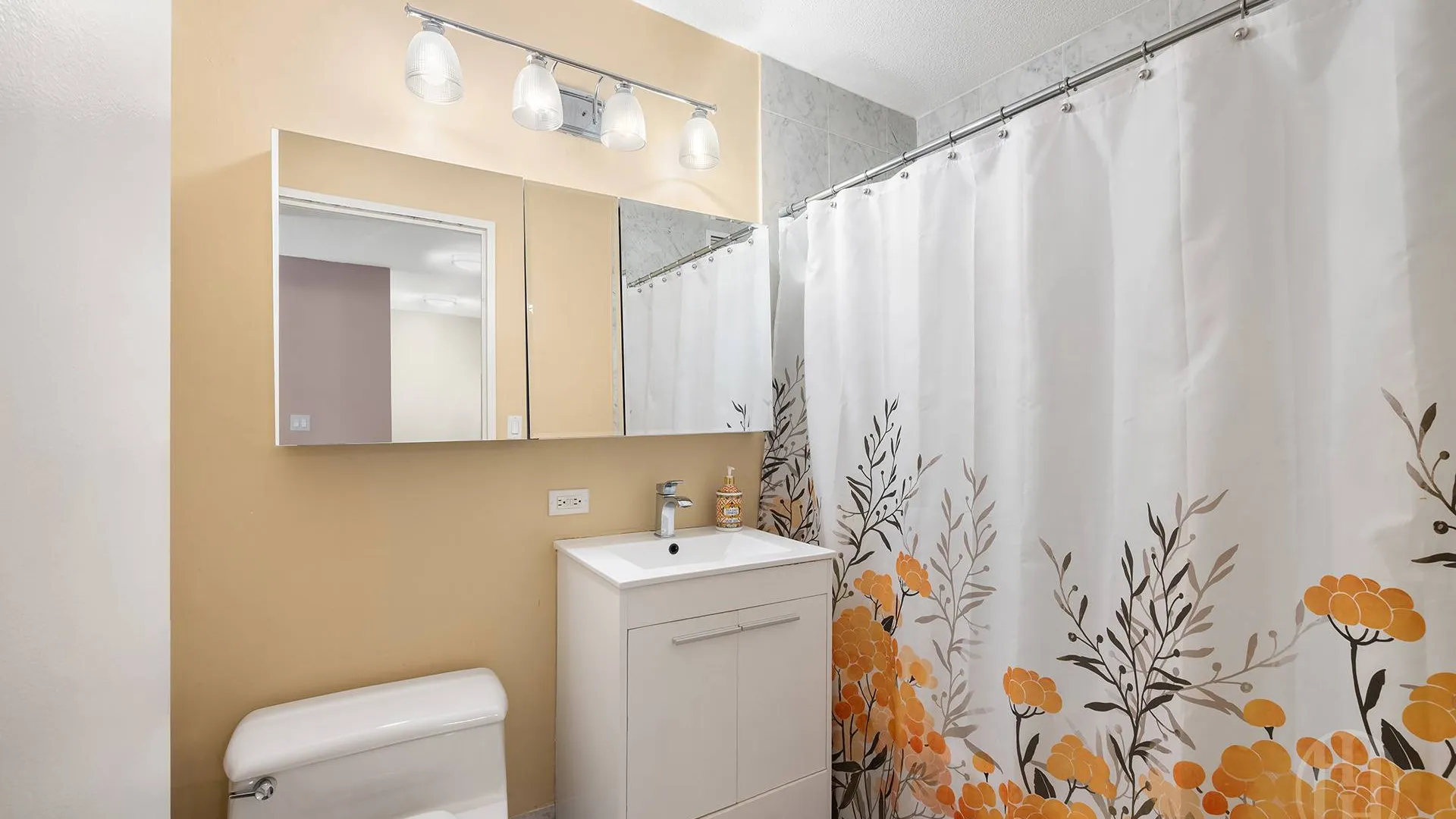 Property at 2 South End Avenue, New York, NY 10280 6