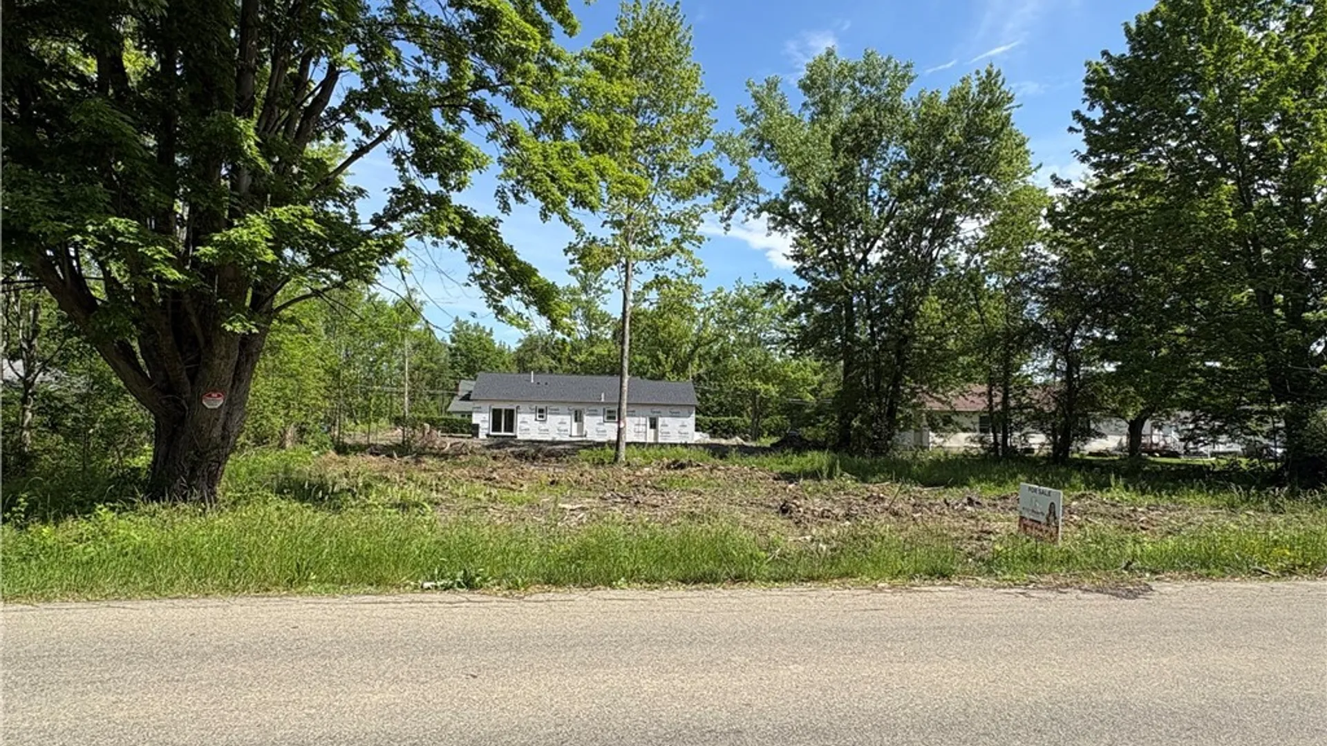 Property at 670 Eisenhower Avenue, Evans, NY 14006 4