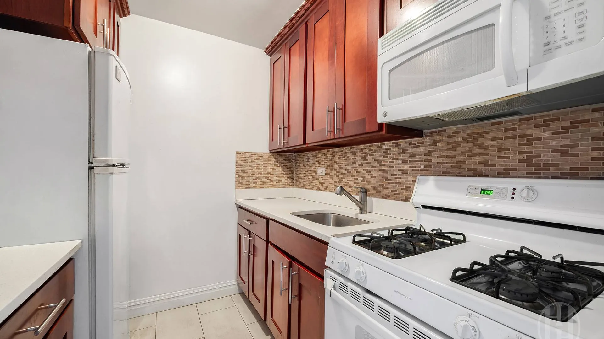 Property at 200 East 24th Street, New York, NY 10010 5