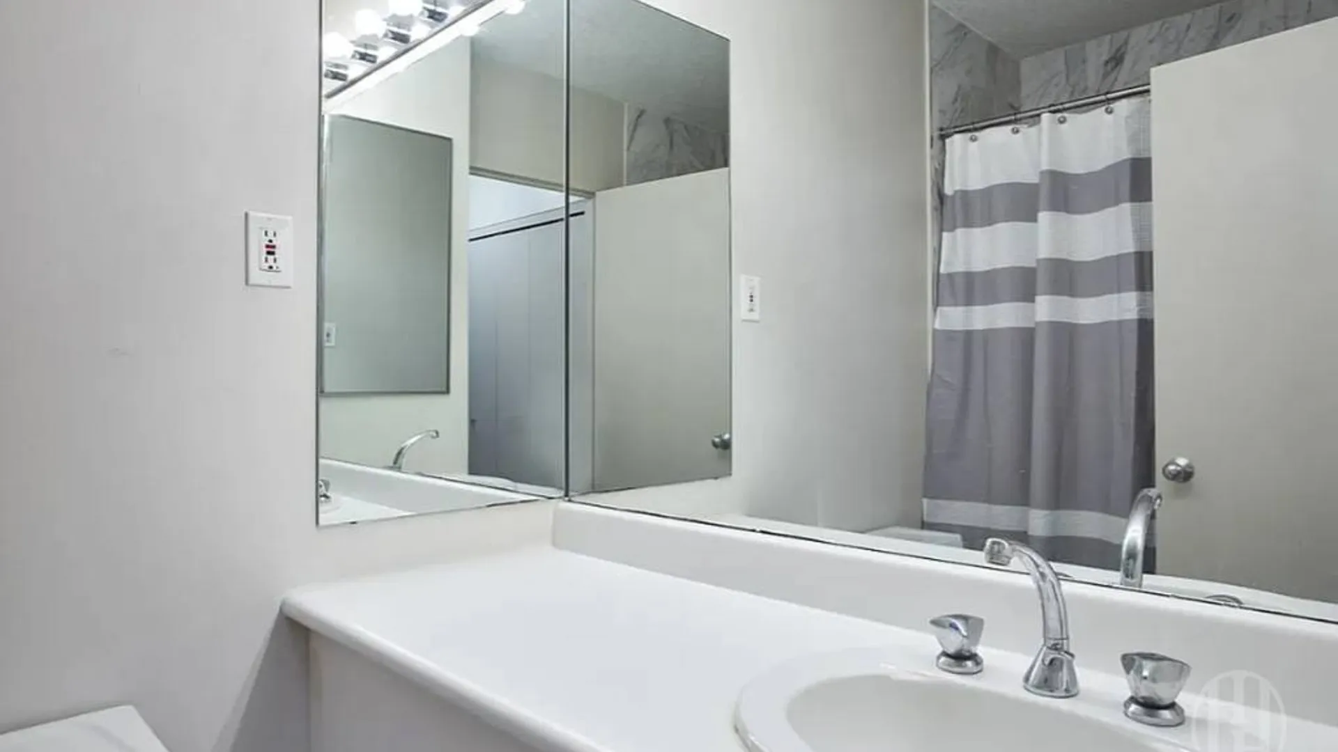Property at 280 Rector Place, New York, NY 10280 6