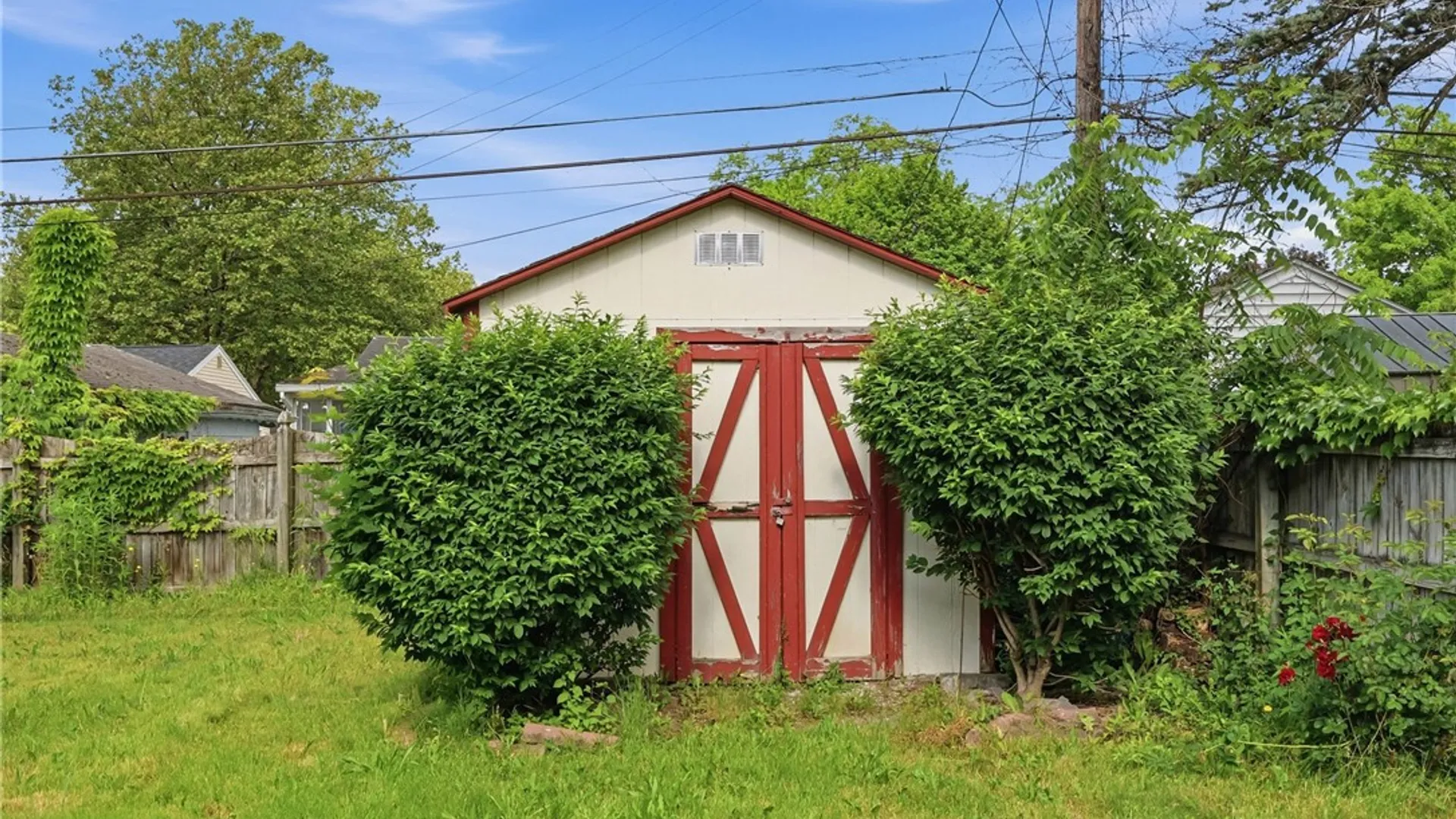 Property at 53 Woodman Park, Irondequoit, NY 14609 31