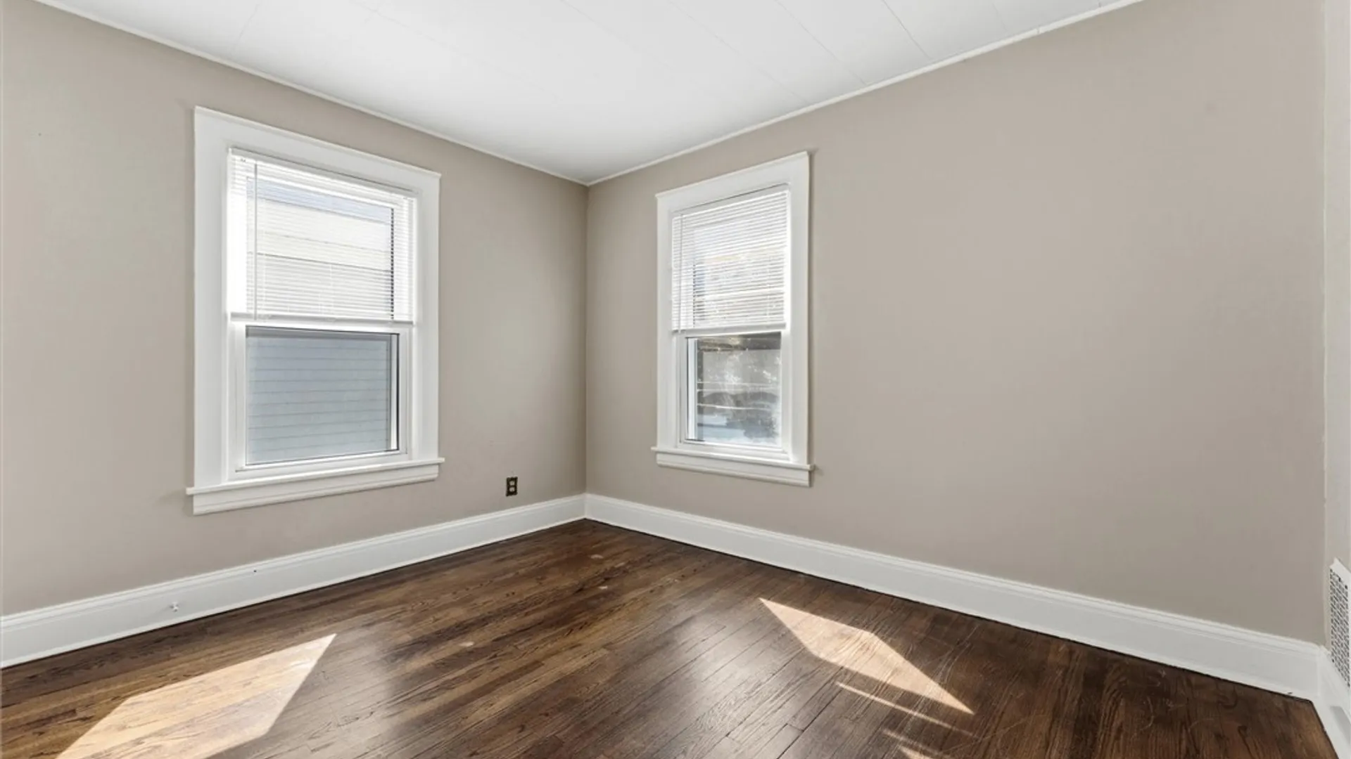 Property at 522 Tennyson Avenue, Syracuse, NY 13204 20