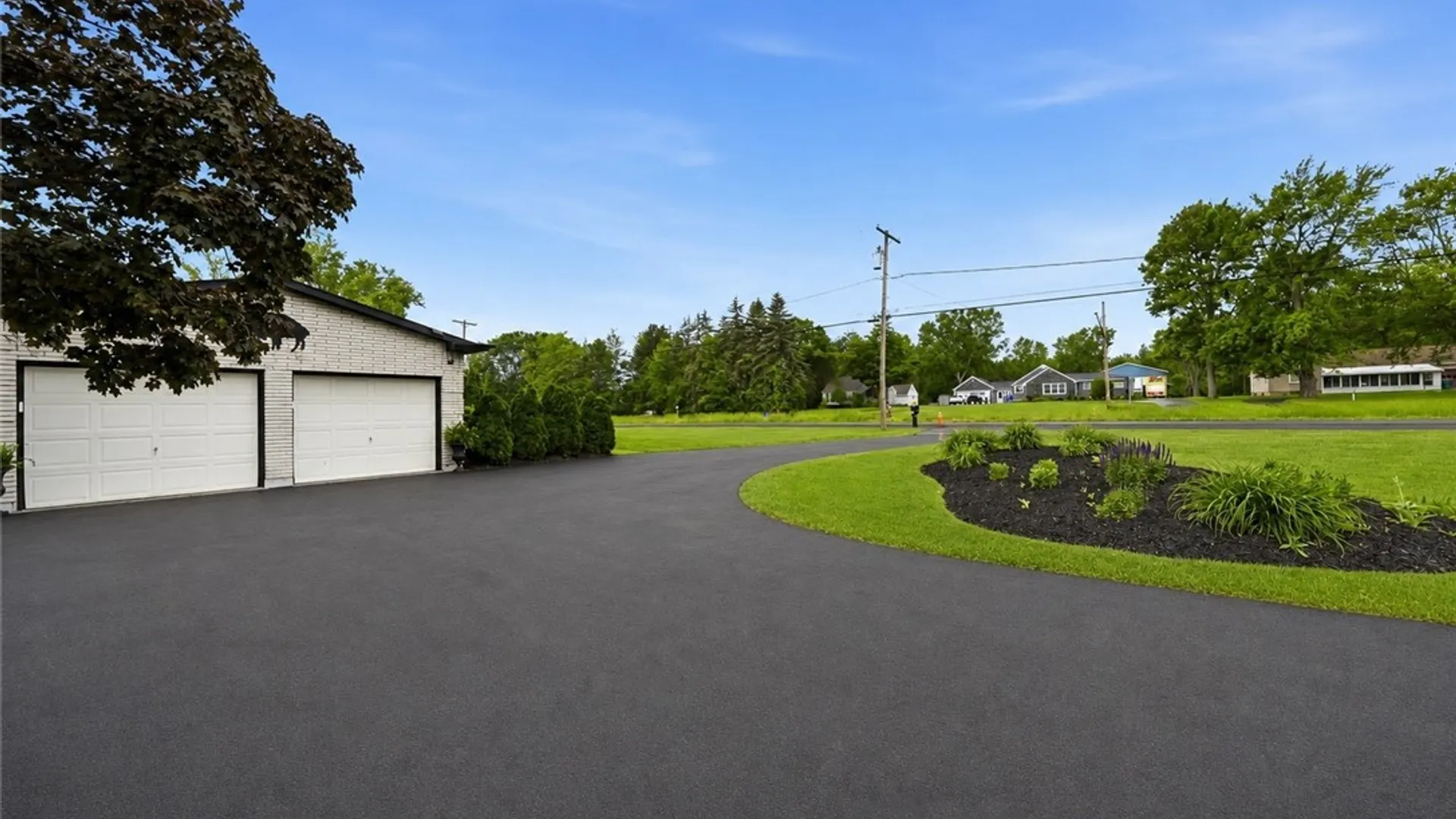 Property at 5015 Mckinley Parkway, Hamburg, NY 14075 48