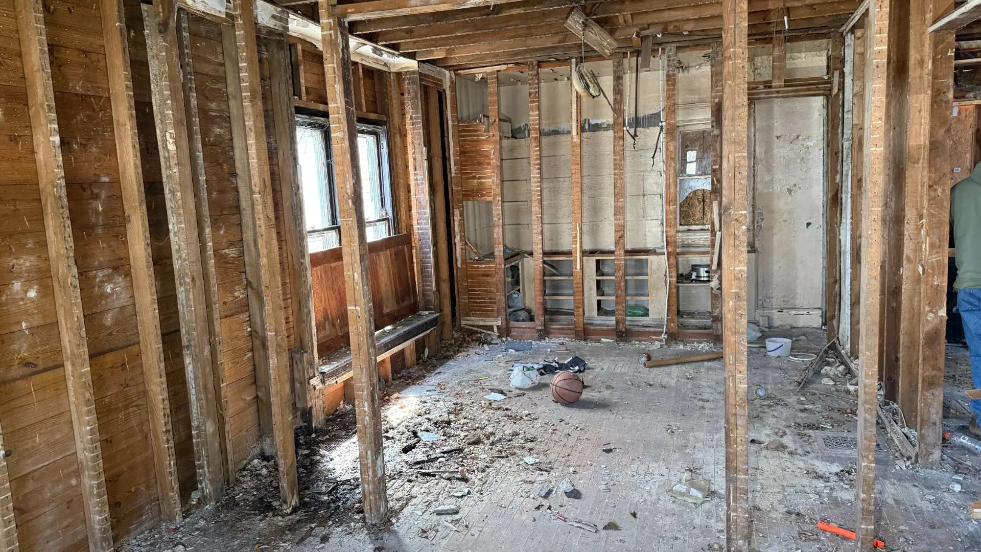 Property at 120 Matson E Ave, Syracuse, NY 13205 17