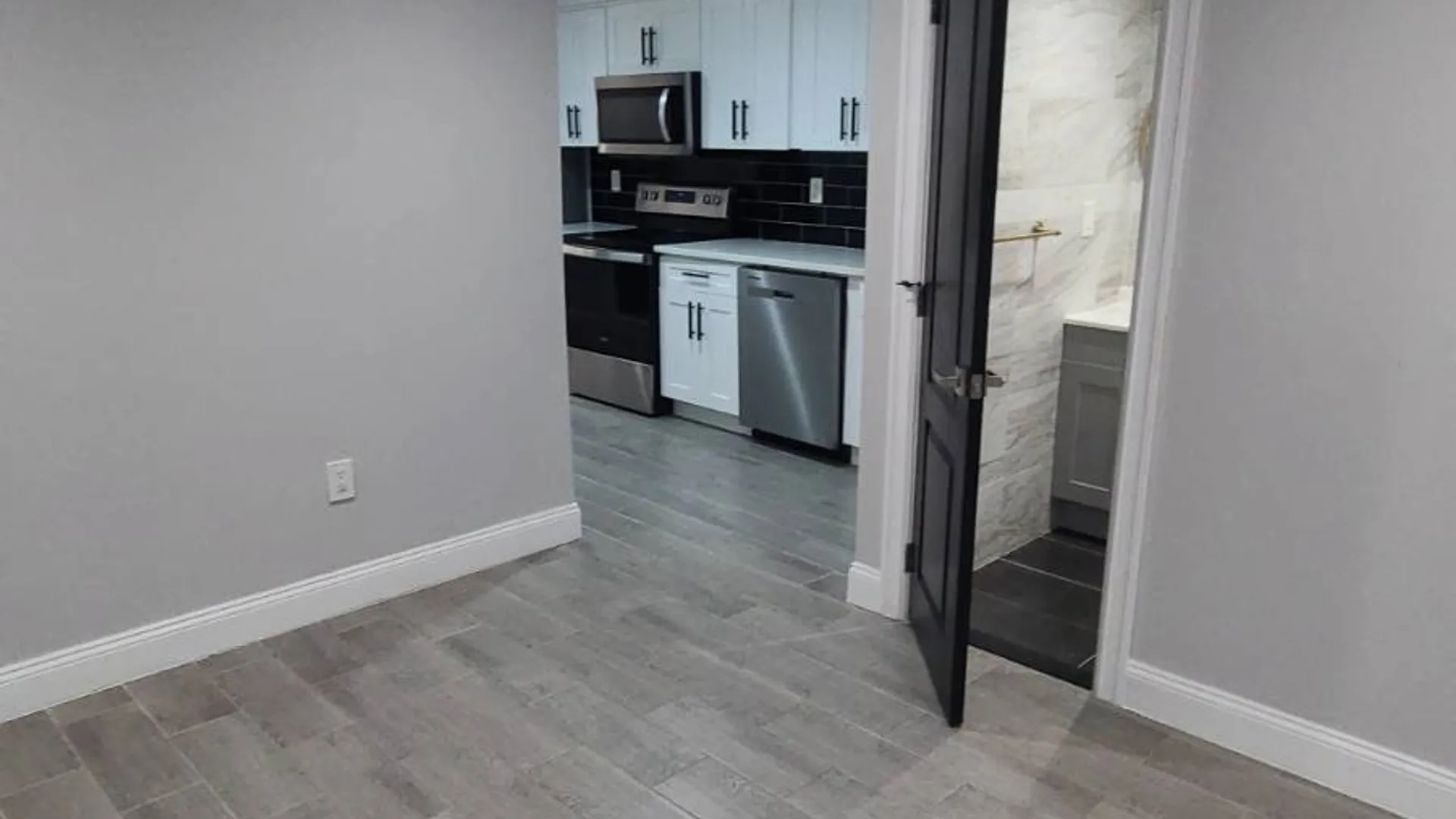Property at 5556 whitty ln, brooklyn, NY 11203 8