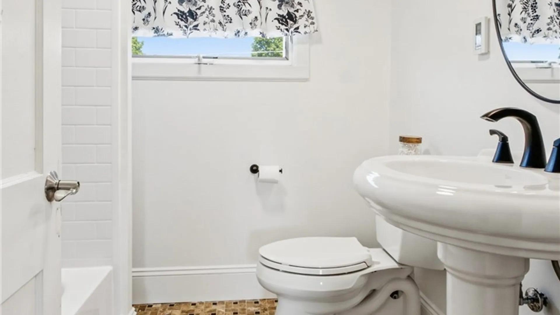 Property at 1014 N James Street, Rome, NY 13440 16