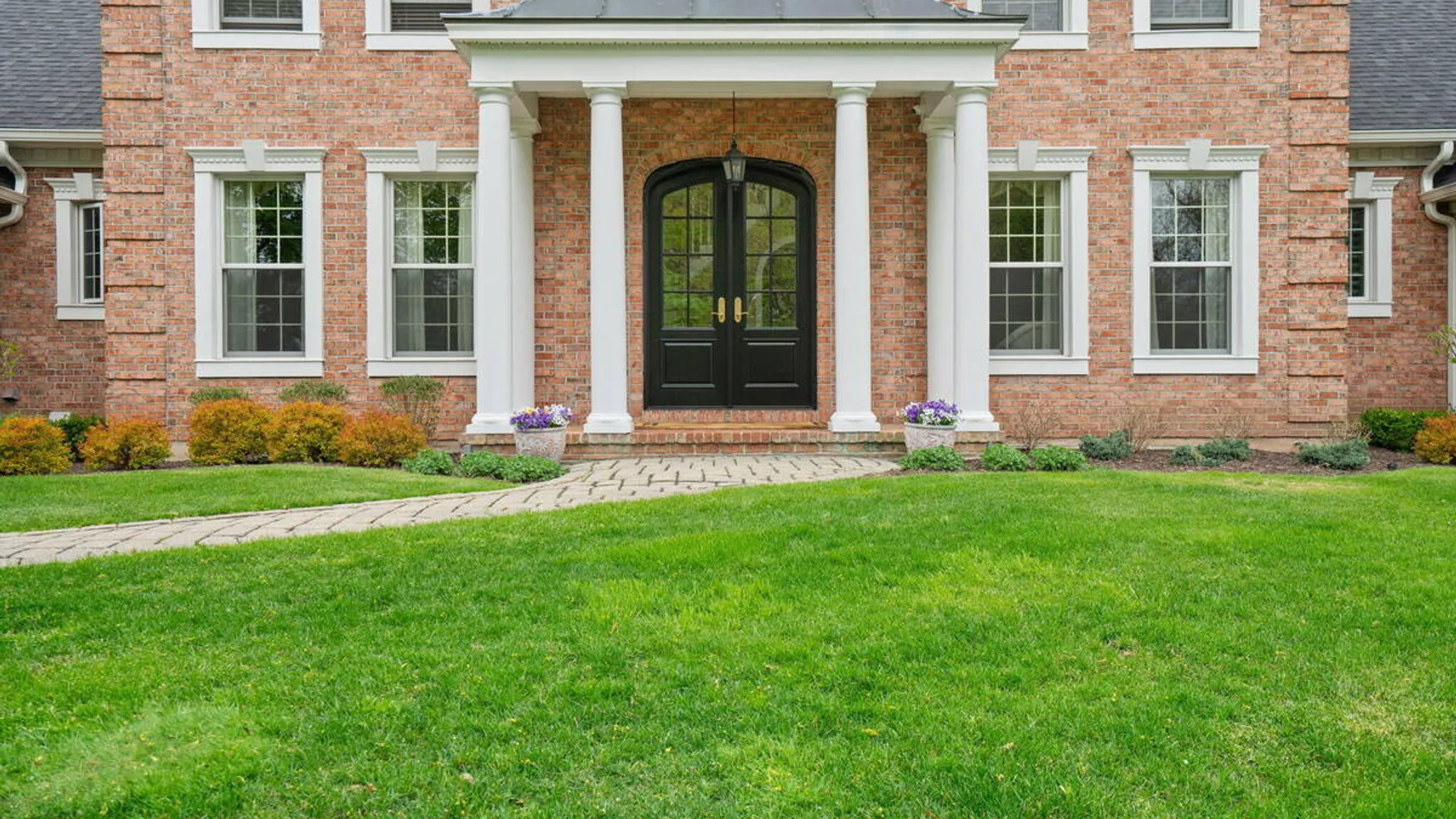 Property at 1 Sage Estate, Menands, NY 12204 6