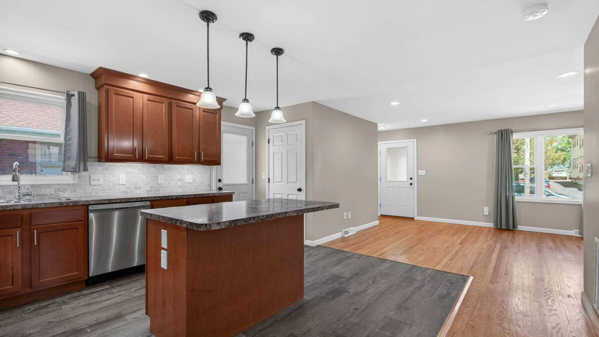 Property at 614 Park Avenue, Albany, NY 12208 10