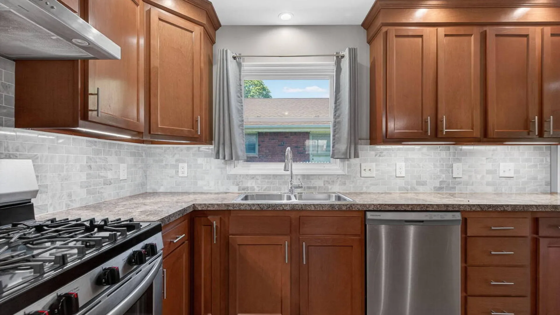 Property at 614 Park Avenue, Albany, NY 12208 14