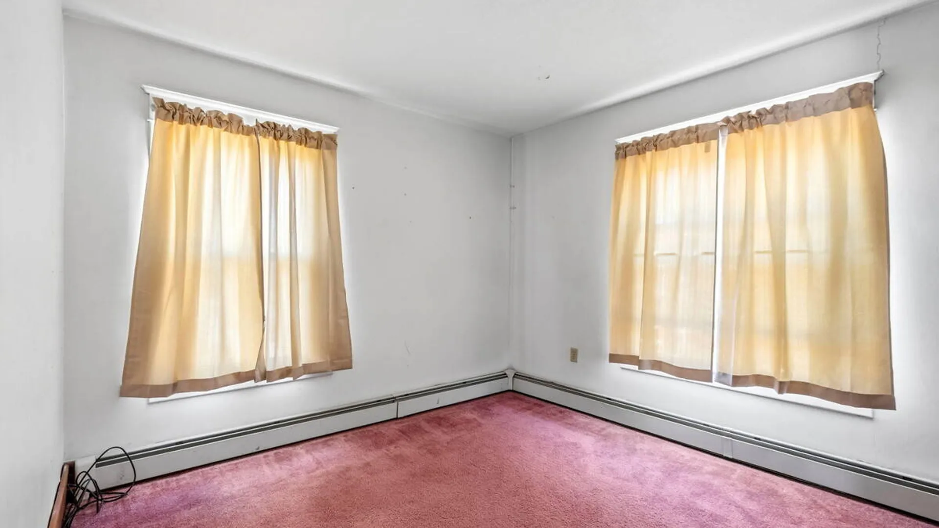 Property at 418 Plymouth Avenue, Schenectady, NY 12308 25