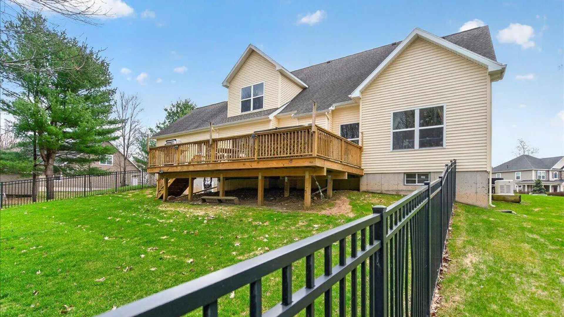 Property at 1019 Gideon Trace, Charlton, NY 12302 44