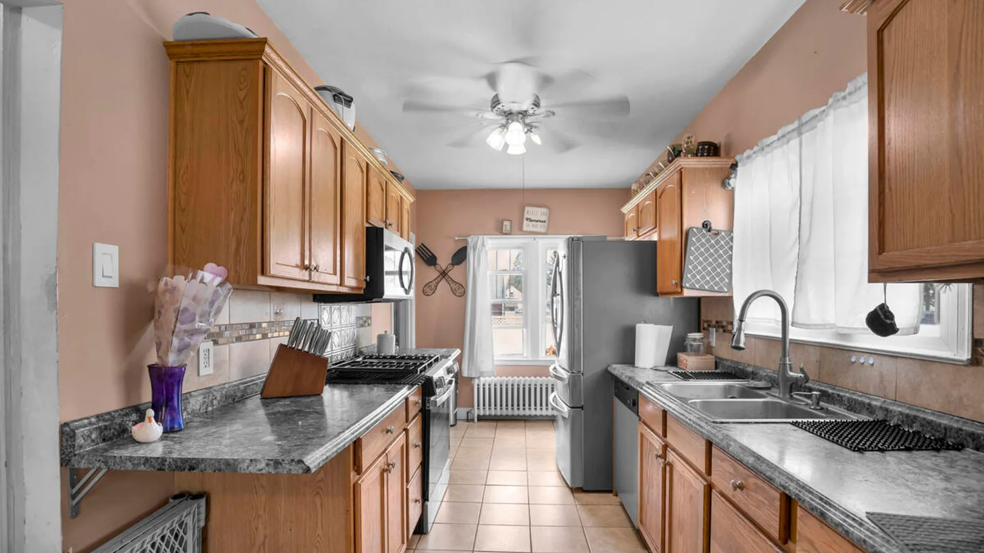 Property at 913 Altamont Avenue, Schenectady, NY 12303 13