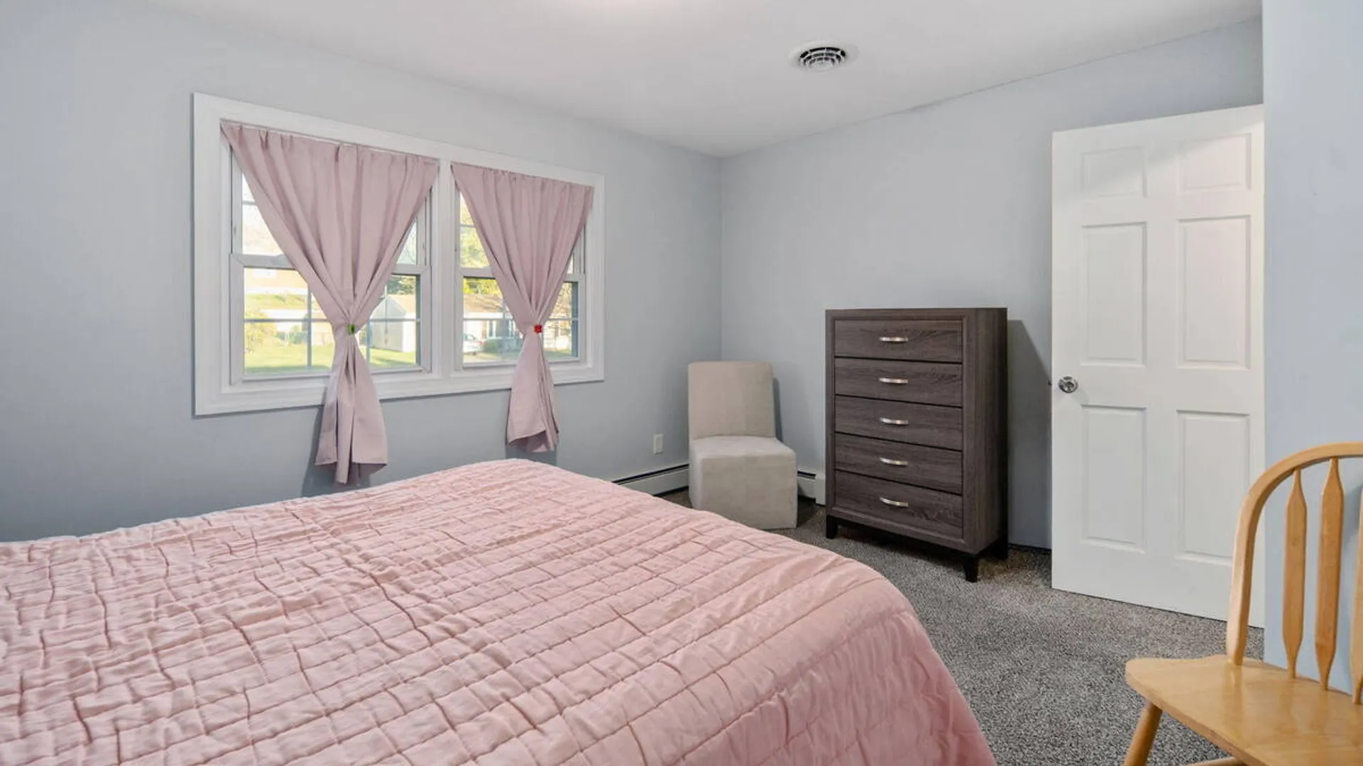 Property at 6 Silverberry Place, Albany, NY 12211 13