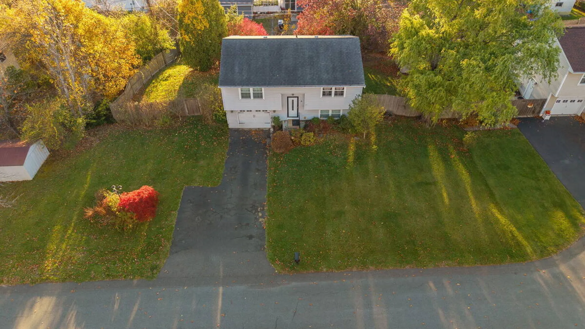 Property at 6 Silverberry Place, Albany, NY 12211 36