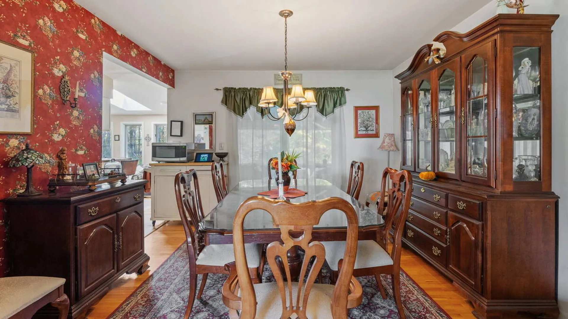 Property at 1226 Hempstead Road, Niskayuna, NY 12309 11