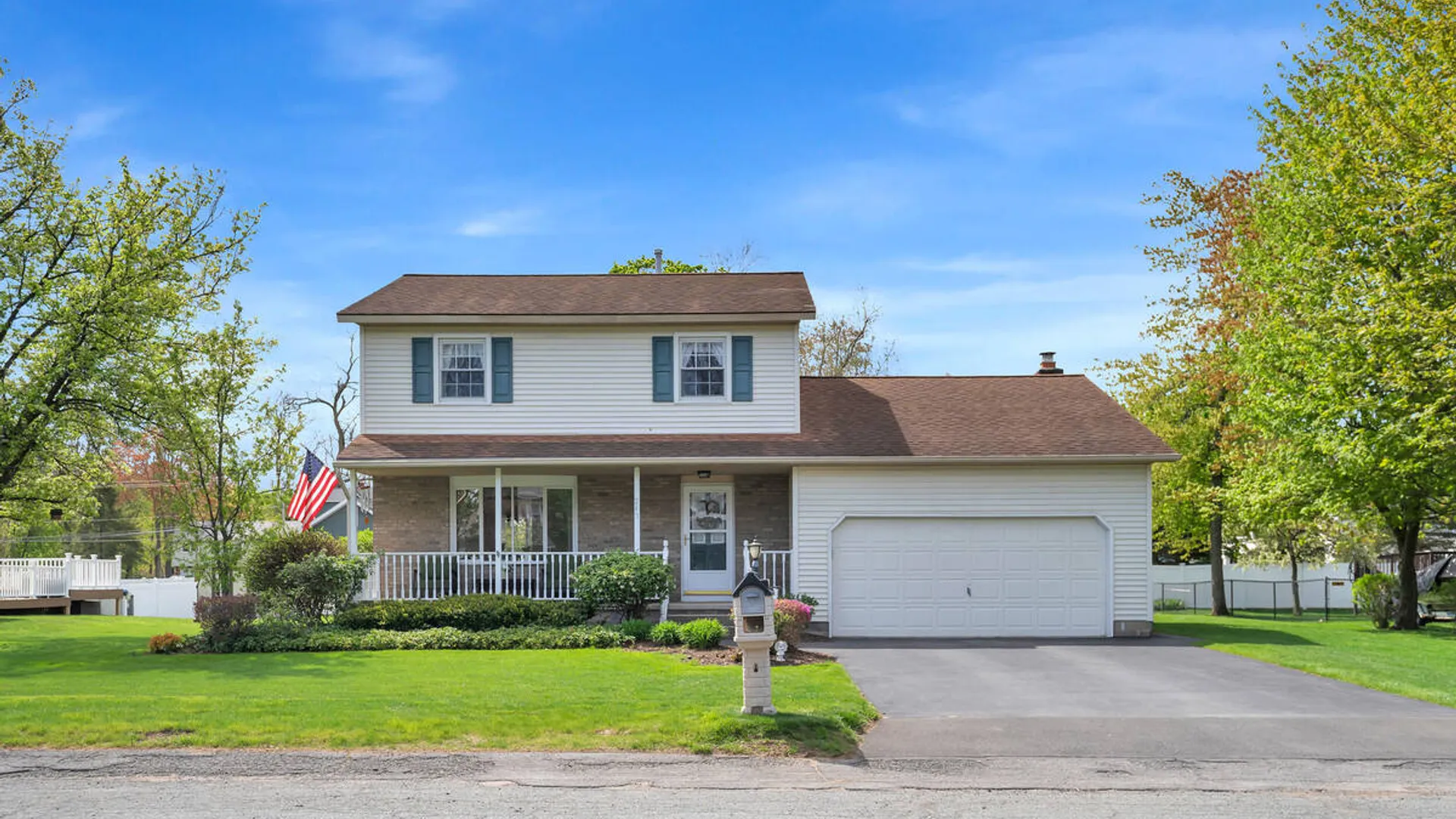 Property at 243 Shereen Court, Rotterdam, NY 12304 2