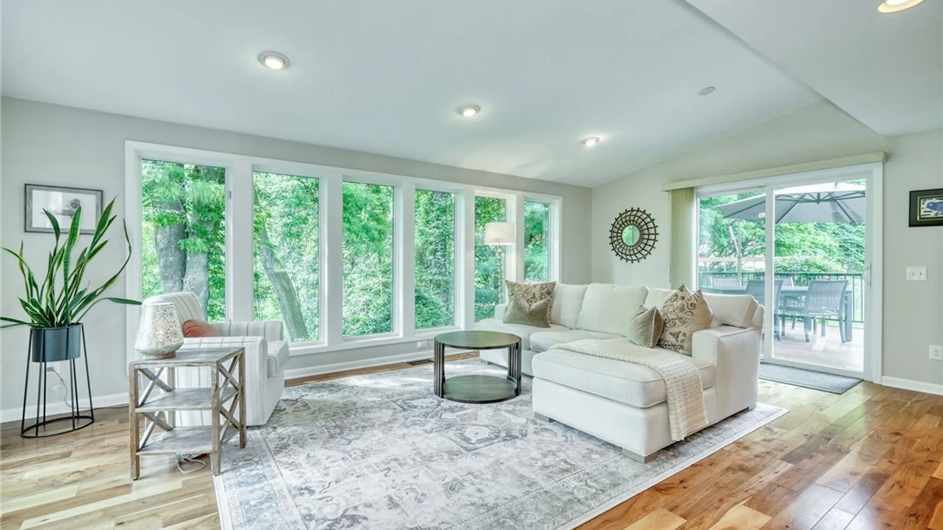 Property at 6 Millwood Court, Pittsford, NY 14534 18