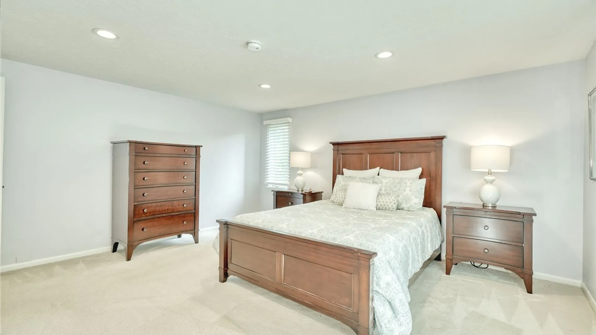Property at 6 Millwood Court, Pittsford, NY 14534 27
