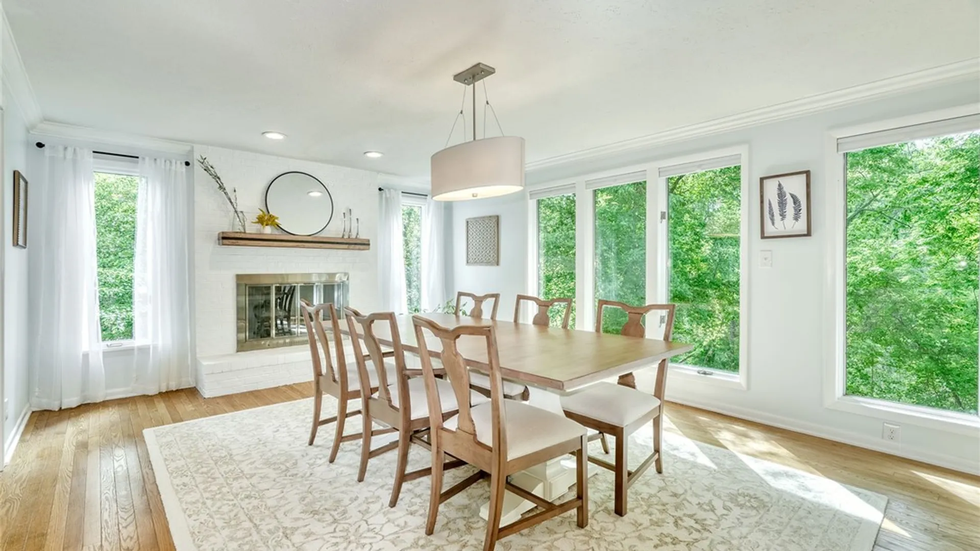 Property at 6 Millwood Court, Pittsford, NY 14534 4