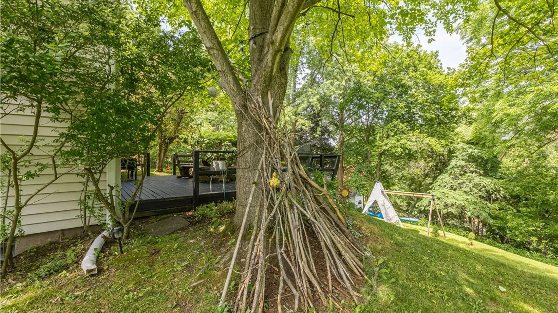 Property at 56 Old Forge Lane, Pittsford, NY 14534 40