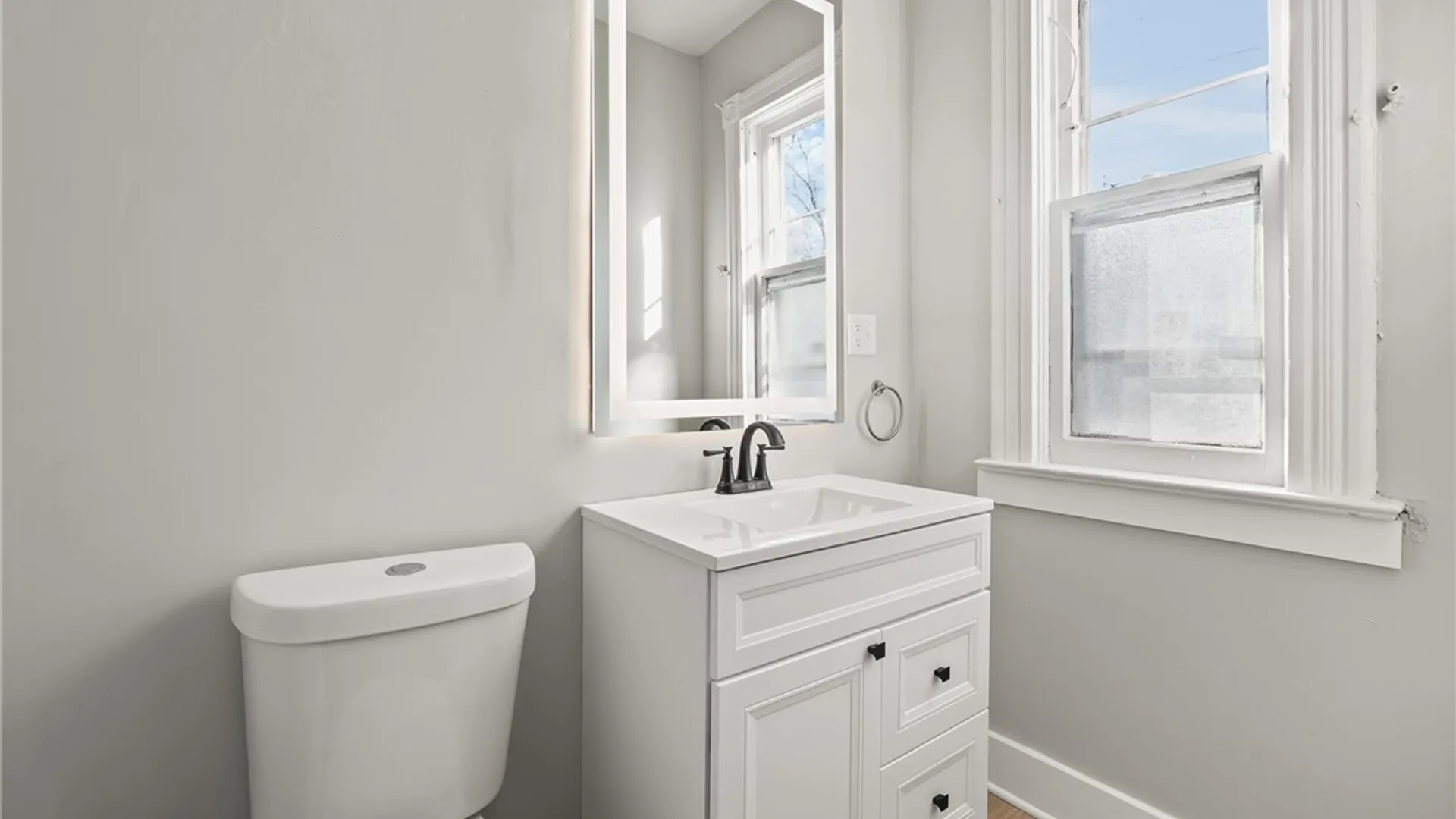 Property at 834 Elmwood Avenue, Buffalo, NY 14222 21