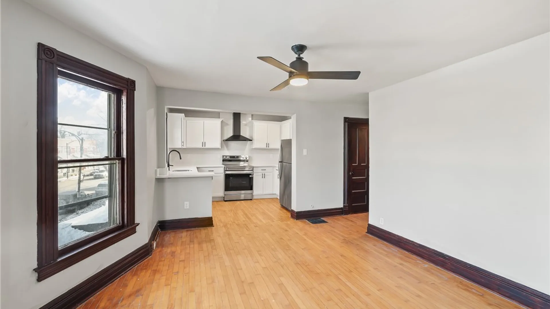 Property at 834 Elmwood Avenue, Buffalo, NY 14222 26